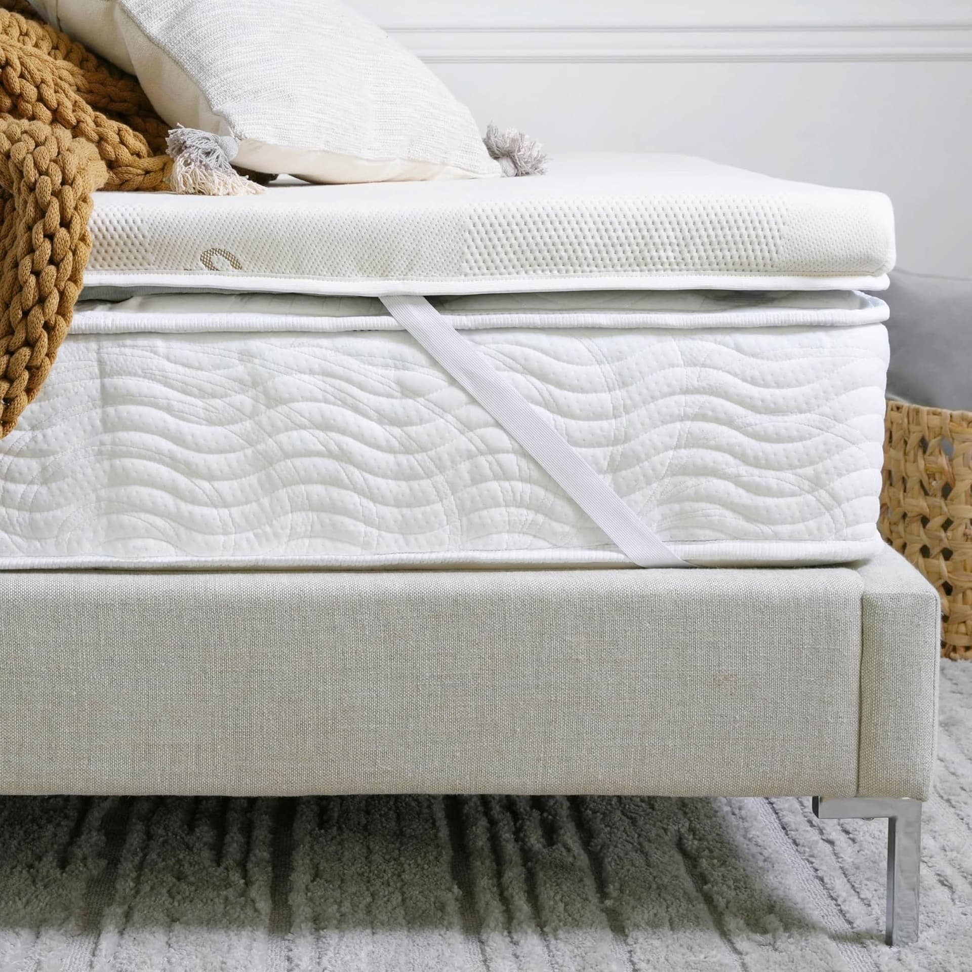 Saatva Saatva Graphite Memory Foam Topper
