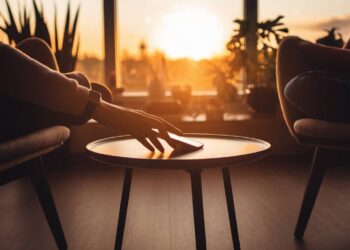 Crafting Your Refreshing Digital Sunset Routine